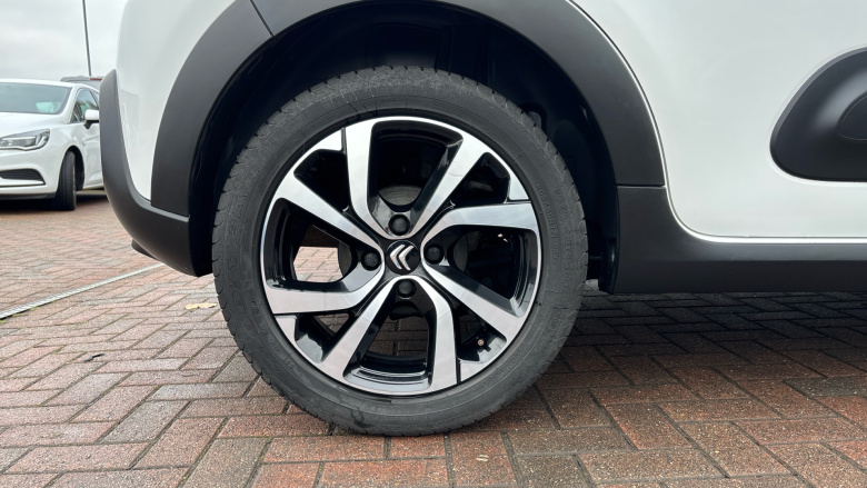 Citroen C3 1.2 PureTech Shine Plus 5dr Petrol Hatchback